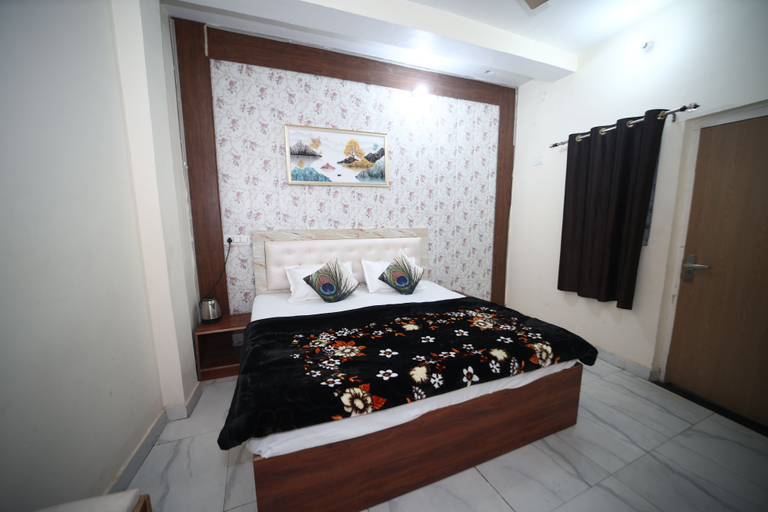Room 5, The Sawariya Palace, Faizabad