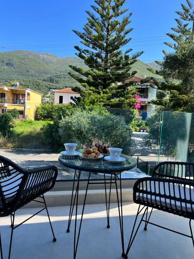 Others 4, Maison deluxe studios and apartment, Epirus