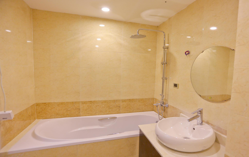 Bathroom 4, Granda Hotel & Apartment, Cầu Giấy