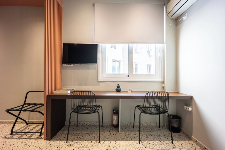In-room dining, Arches Apartments, Attica