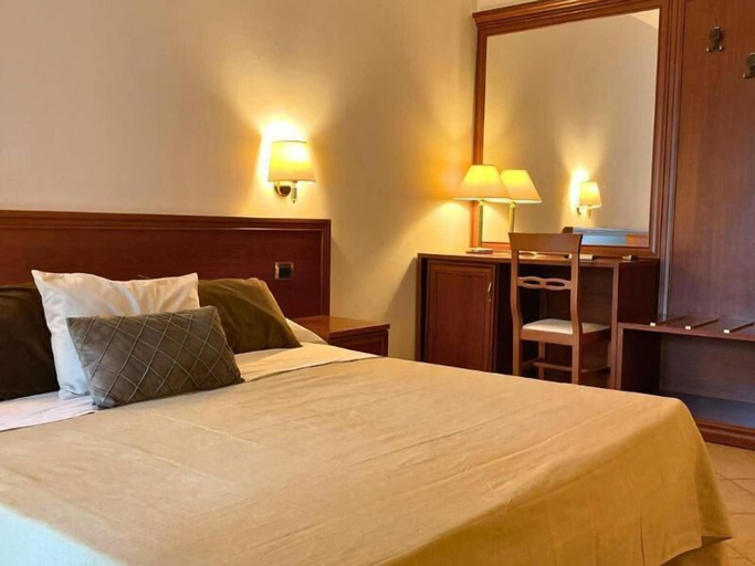 Room 5, Borgo Cerasa, Foggia