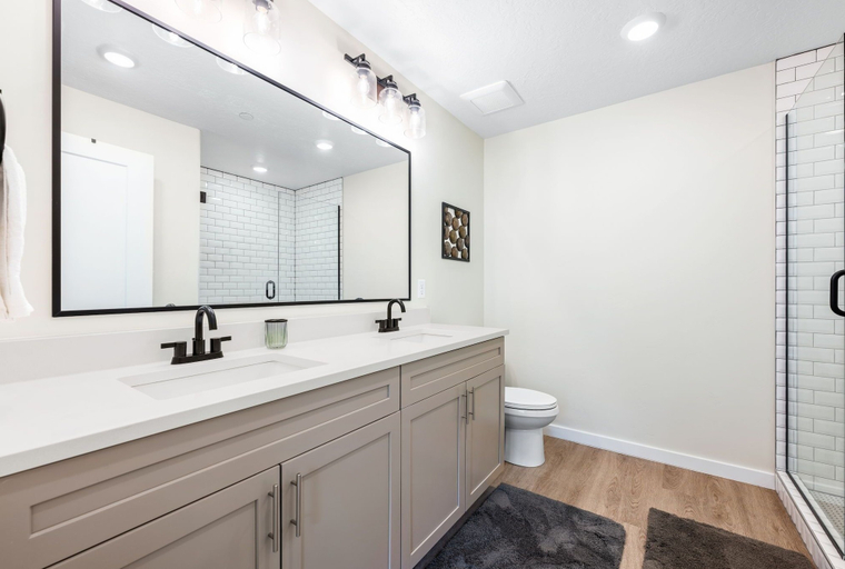 Bathroom 3, Ponderosa Place 2 Bedroom Condo, Washington