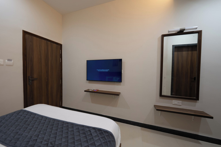 Room 3, Le Sea Sun, Puducherry