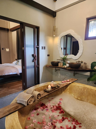 Bedroom 2, Tropical Bungalows-Siargao, General Luna