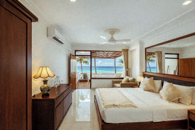 Room 3, Beach House Goviyapana, Habaraduwa