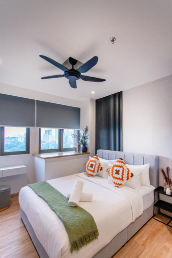 2, Riveria City near KL Sentral with Sky Infinity Pool by COBNB, Kuala Lumpur