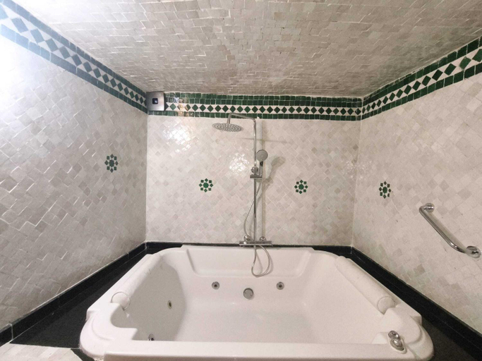 Bathroom 3, RIAD YOUSSEF, Fès