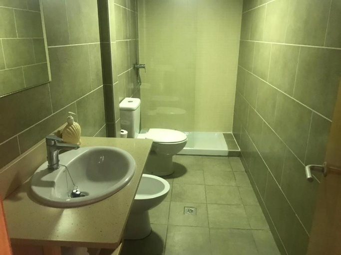 Bathroom 3, Santa Susanna Resort Affiliated by FERGUS, Barcelona
