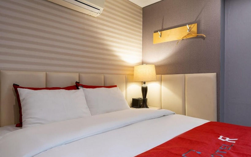 Bedroom 2, R Hotel, Gyeyang