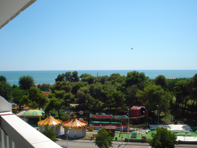 Others 5, Gorgeous studio with terrace and swimming pool, Venezia
