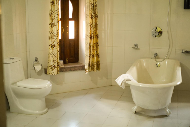 Bathroom 3, Umaid Mahal Palace, Ajmer