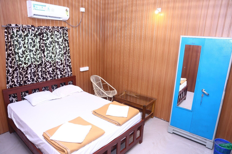 Room 5, Ashoka Theeram By Deva's Varkala, Kollam