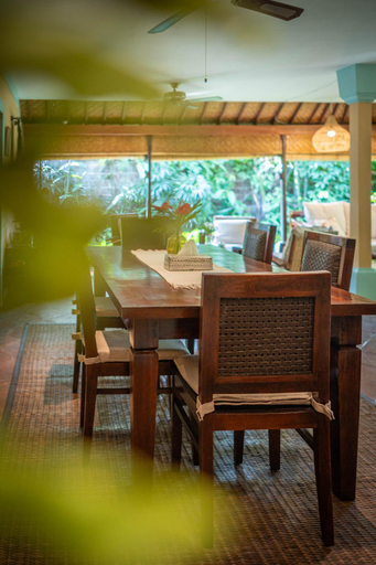 Food & Drinks 5, Jungle Wave Villa in Central Seminyak, Badung