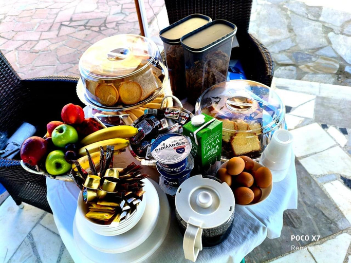 Food & Drinks 2, ISSA Thermi, North Aegean