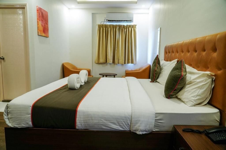 Room 3, Suraksha Stay ITPL Hotel, Bangalore