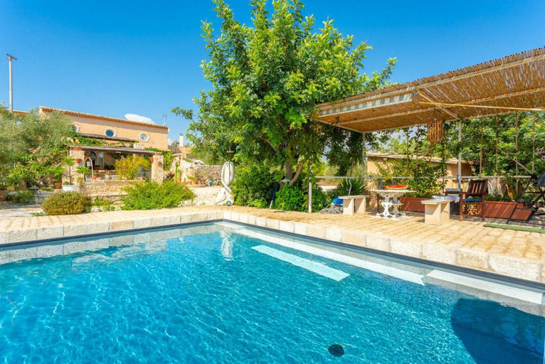 Sport & Beauty 5, Villa Nina Large Private Pool, A/C, WiFi, Ragusa