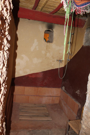 Bathroom 4, Campement Akka Nait Sidi Tissint, Tata