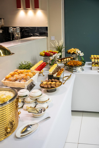 Food & Drinks 4, Central Inn Al Sadd - Doha, Doha