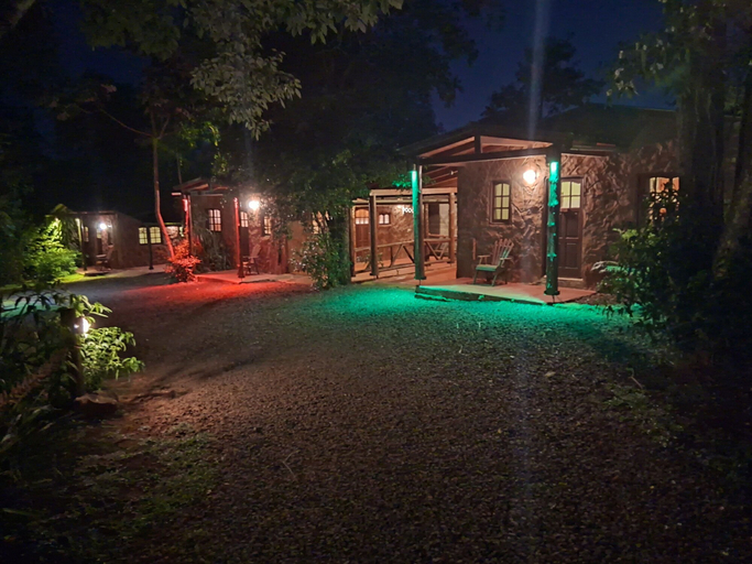 Front of property 3, Estrella del Monte, Iguazú