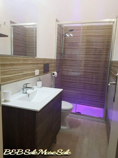 Bathroom 5, Sole Mare Sale, Trapani
