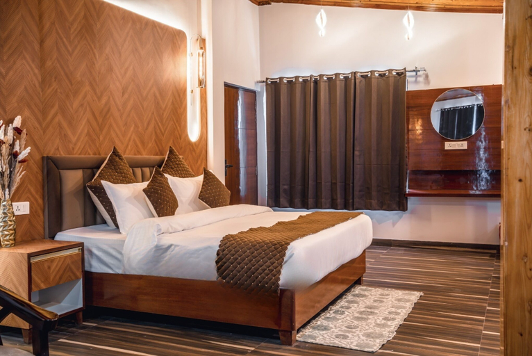 Room 4, Sunoraa Luxury Hotel And Spa, Dehradun