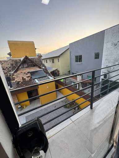 Property grounds, Estudio Campeche, Florianopolis
