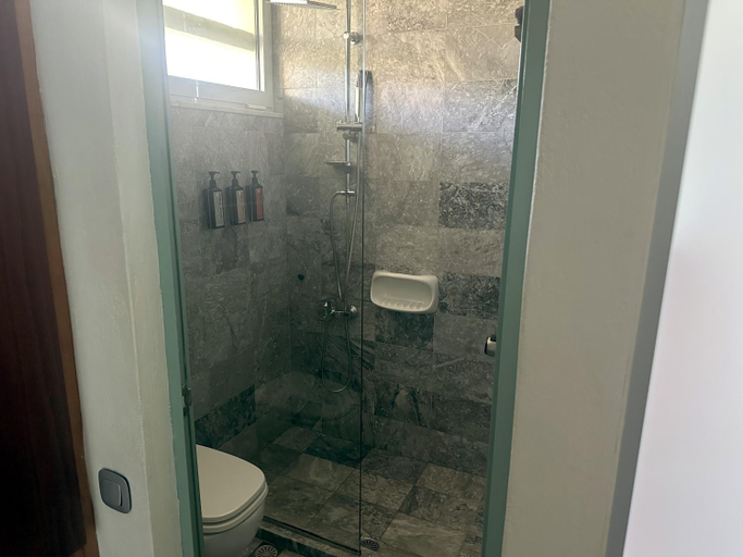Bathroom 5, Rodon Hotel, Crete