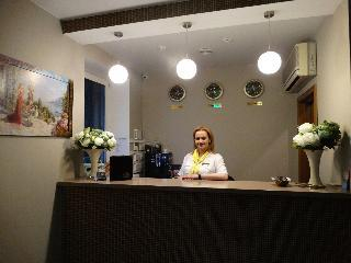 Others 2, Inn Eliton, Central