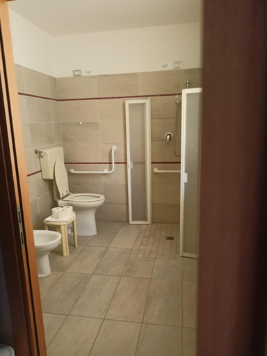 Bathroom, Hotel Capitol, Rimini