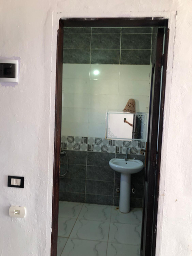 Bathroom 4, Palm Valley camp, Nuweiba'