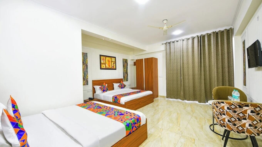 Room 3, Hotel Golden Petals, Gautam Buddha Nagar