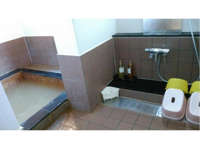 Bathroom, Ikijimaso, Iki