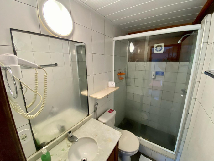 Bathroom 4, Pousada Morro do Forte, Parati