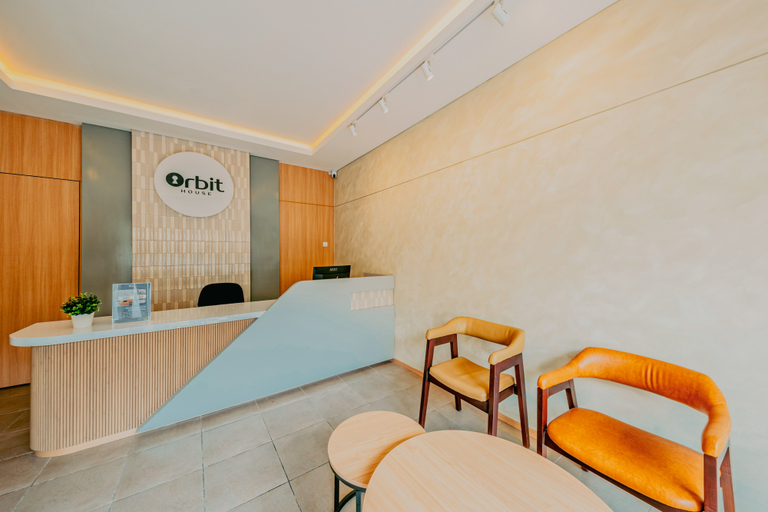 Others 4, Orbit House Grand Asia Afrika, Bandung