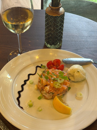 Food & Drinks 5, Hostellerie Normande, Calvados