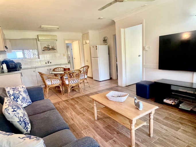 Others 5, Silver Sands Apartments, Hervey Bay - Pt A