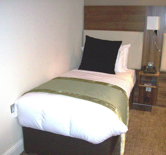 Bedroom 4, LONDON BLOOMSBURY SQUARE HOTEL by IHG, London