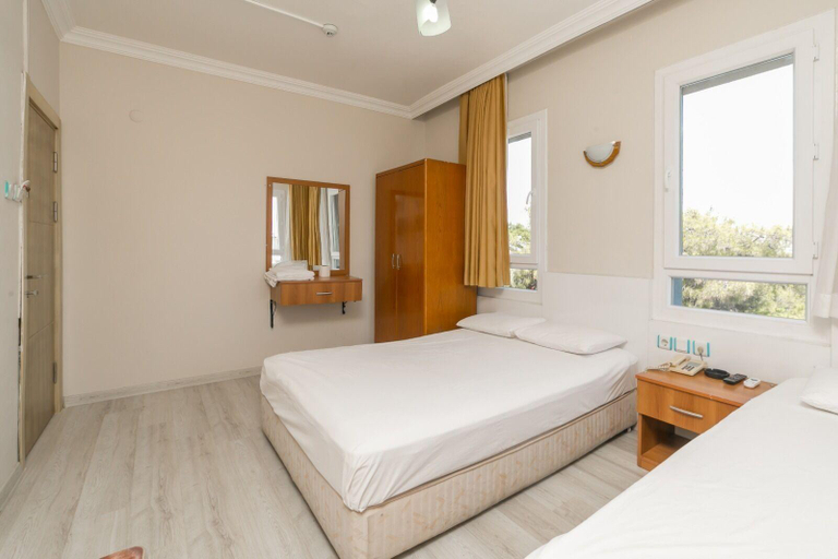 Bedroom 3, Enda Lara Hotel, Antalya