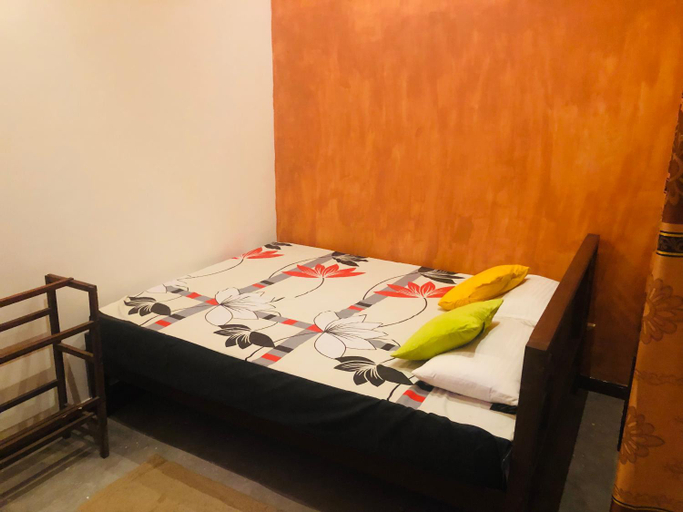 Bedroom 3, Suriya Accommdation, Matara Four Gravets