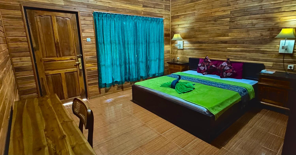 Bedroom 2, Lembongan Tropical Guesthouse, Klungkung