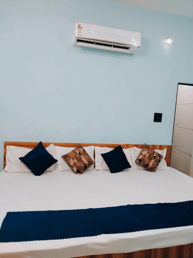 Bedroom 3, Shreeram guest house, Ujjain