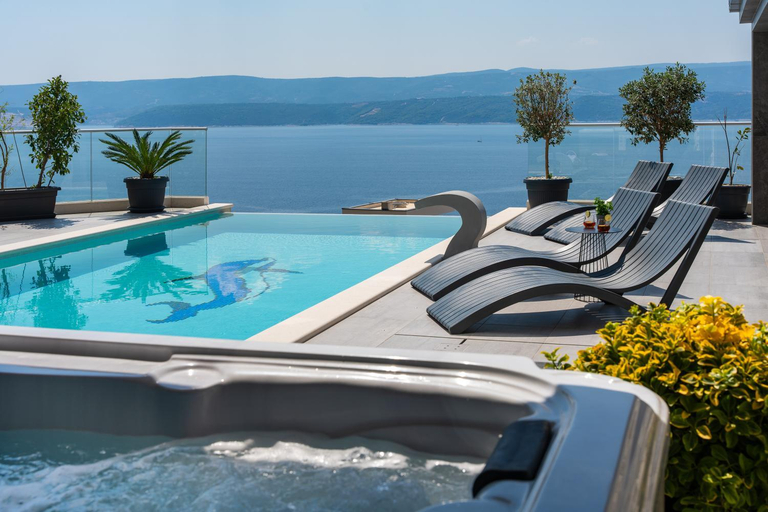 Facilities 3, Luxury Villa POCRNJA -heated pool, sauna, jacuzzi, pool table, Omiš