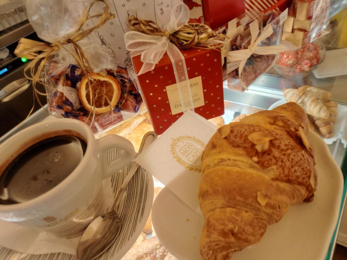 Food & Drinks 5, FITTA CAMERE MATERA - B&B superior plus, Matera
