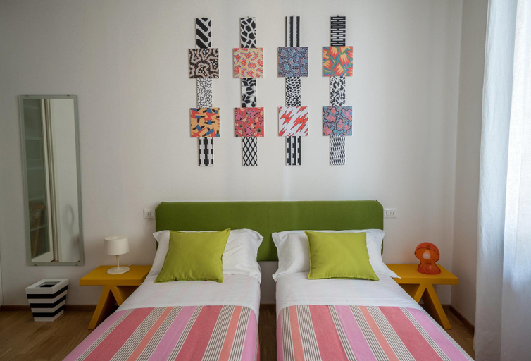 Bedroom 2, Zip b&b . design in Florence, Florence
