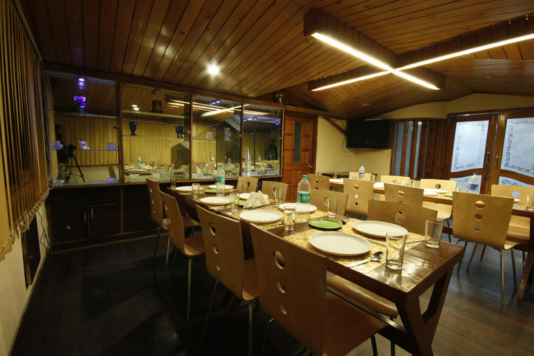 Food & Drinks, Hotel Sunrise, Shimla