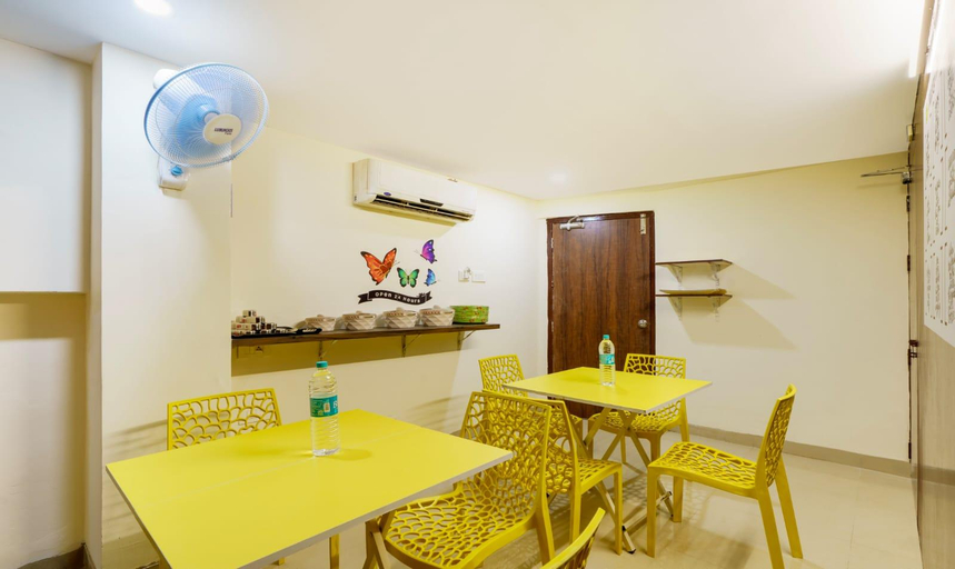 Restaurant (Private room), Hotel D Grand, Madurai