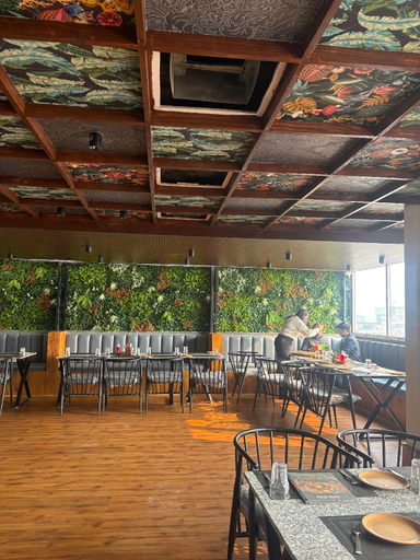 Food & Drinks 5, shrinath palace, Mathura