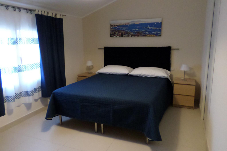 Bedroom 2, B&B Mansarda del Sole, Napoli