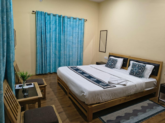 Bedroom 2, Lungdho Residency, Leh