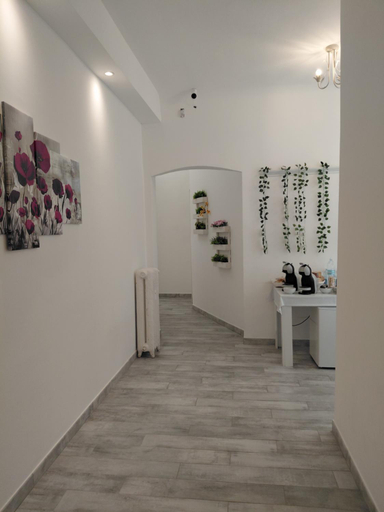 Others 5, Le Quattro Stagioni, Genova